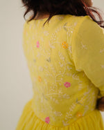 Load image into Gallery viewer, Vihana Kurti set