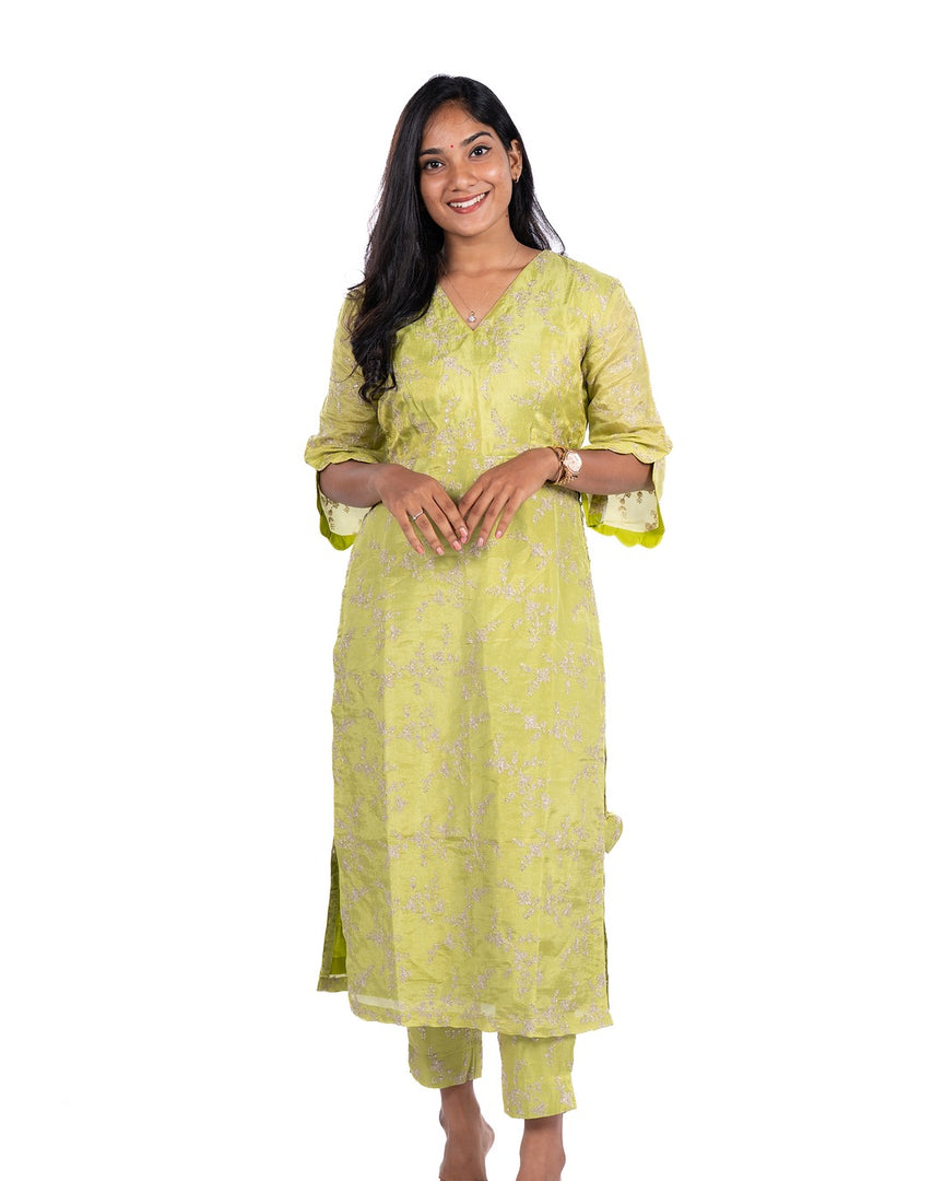 Emera Kurti Set